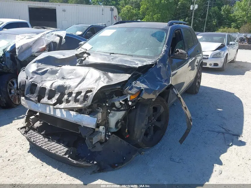 2019 JEEP CHEROKEE ALTITUDE FWD