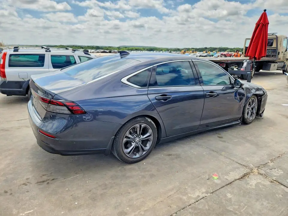 2023 HONDA ACCORD EX  