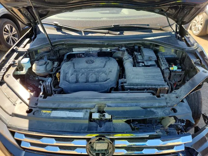 2020 VOLKSWAGEN TIGUAN SE  