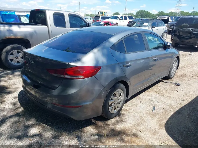 2018 HYUNDAI ELANTRA SE
