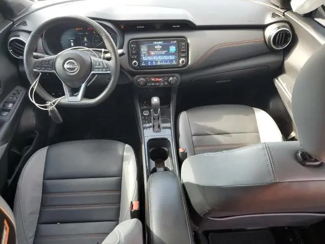 2024 NISSAN KICKS SR  