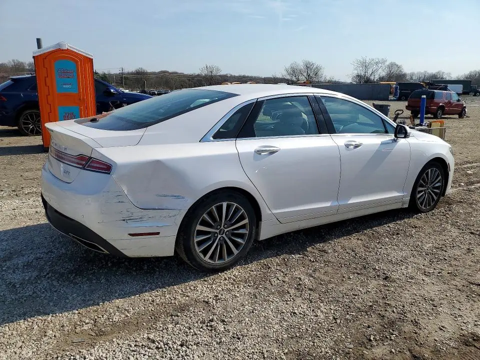 2018 LINCOLN MKZ PREMIERE  
