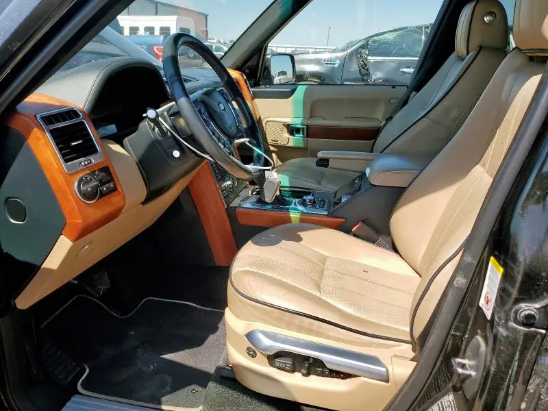 2011 LAND ROVER RANGE ROVER HSE LUXURY  