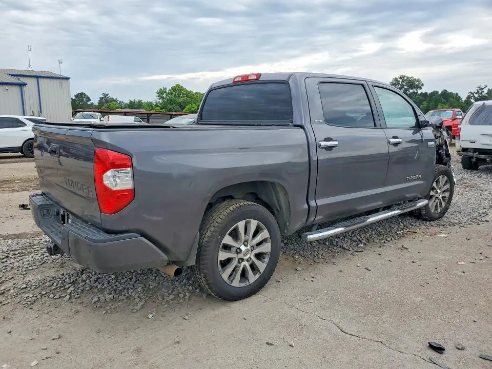 2017 TOYOTA TUNDRA CREWMAX LIMITED  