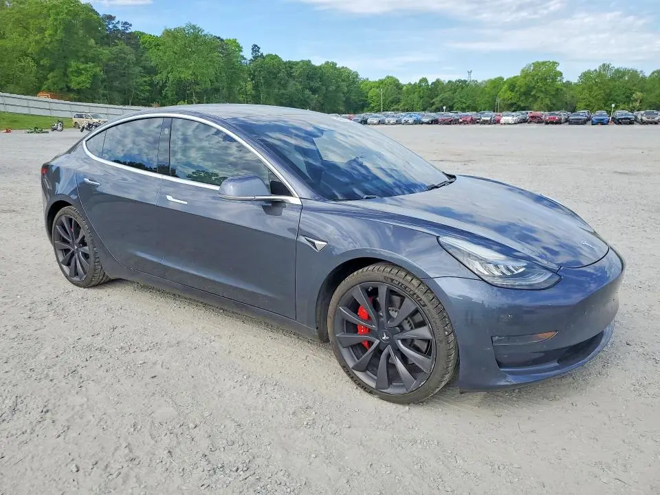 2020 TESLA MODEL 3   