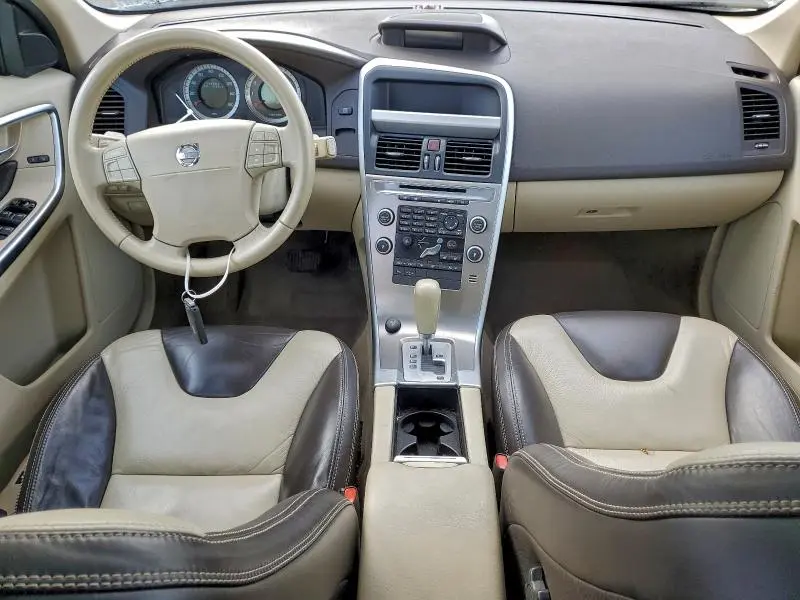2010 VOLVO XC60 T6  