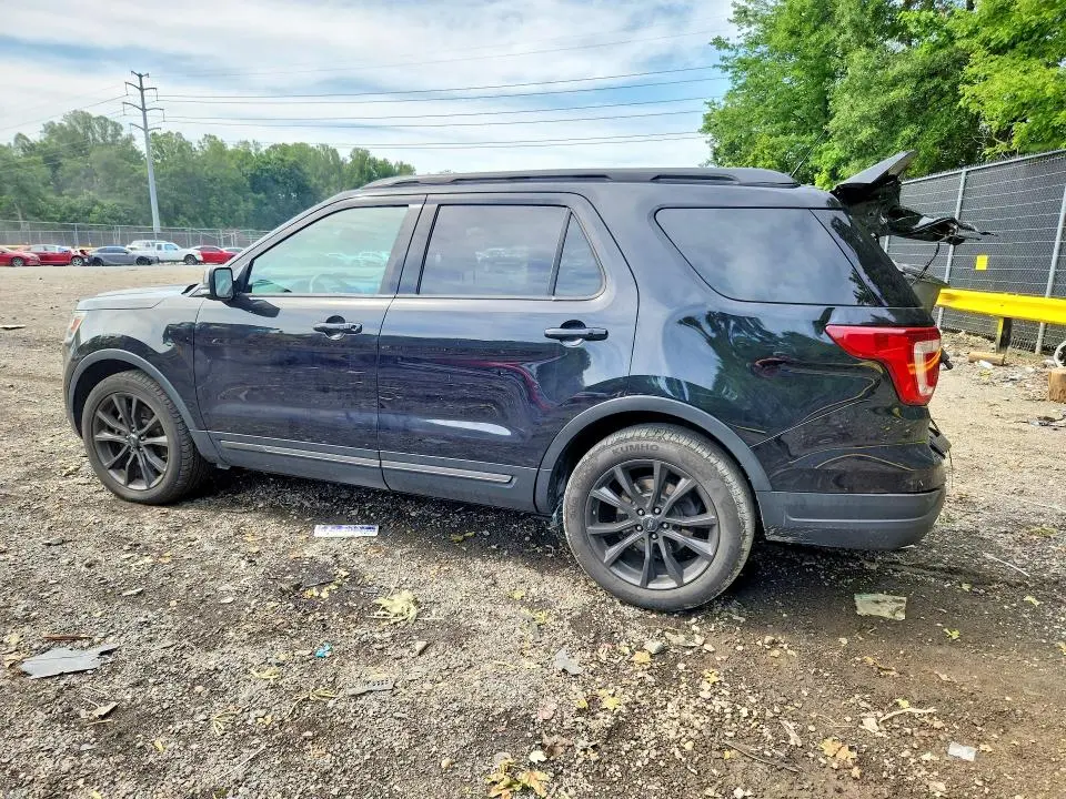 2019 FORD EXPLORER XLT  
