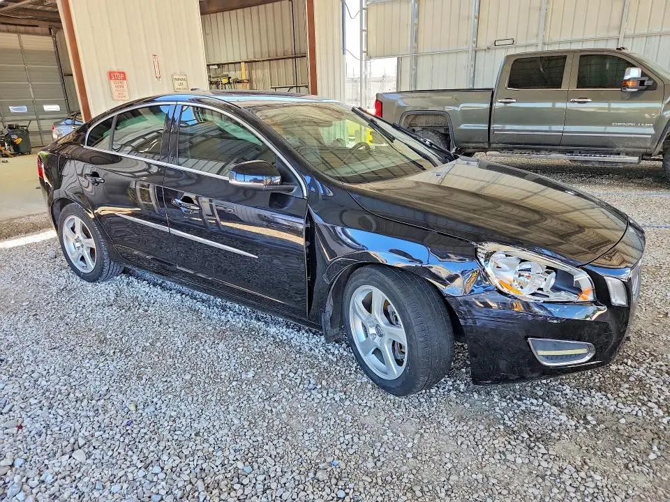 2012 VOLVO S60 T5  