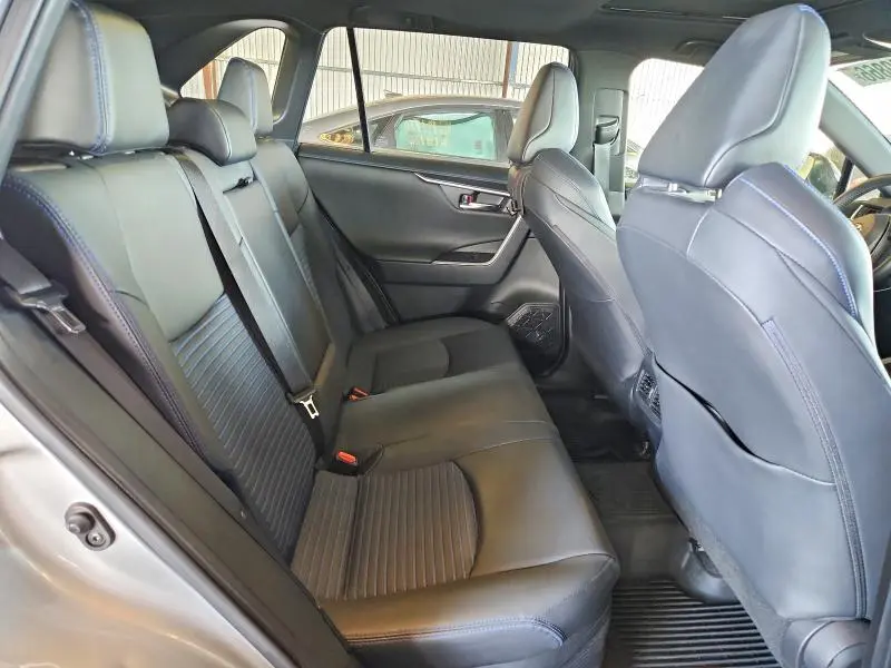 2022 TOYOTA RAV4 XSE  
