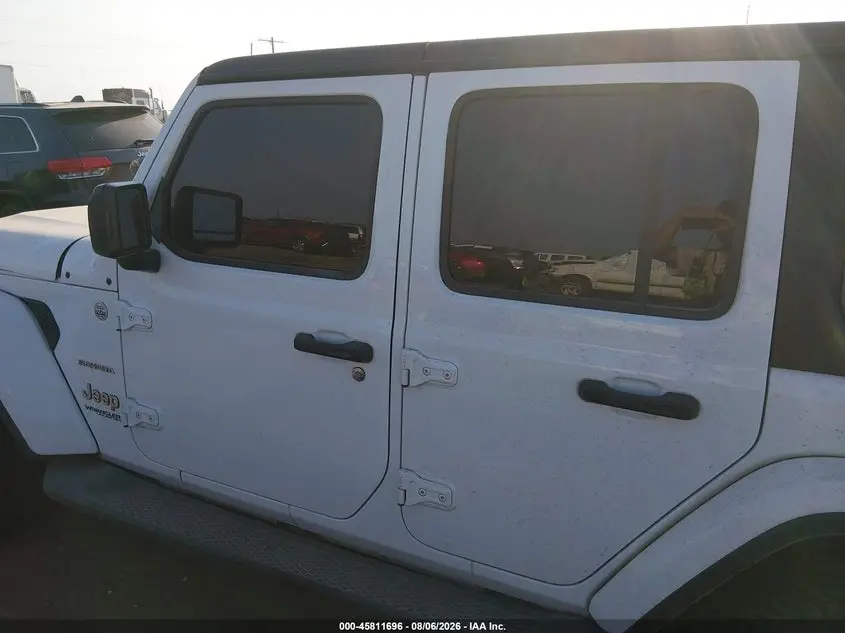 2019 JEEP WRANGLER UNLIMITED SAHARA 4X4