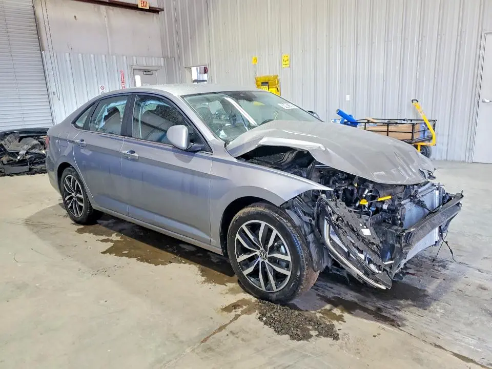 2025 VOLKSWAGEN JETTA SE  