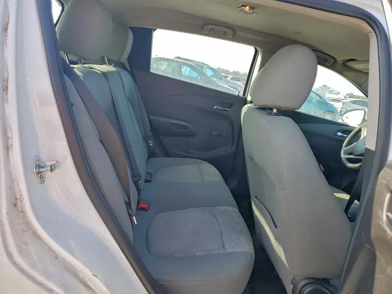 2014 CHEVROLET SONIC LS  