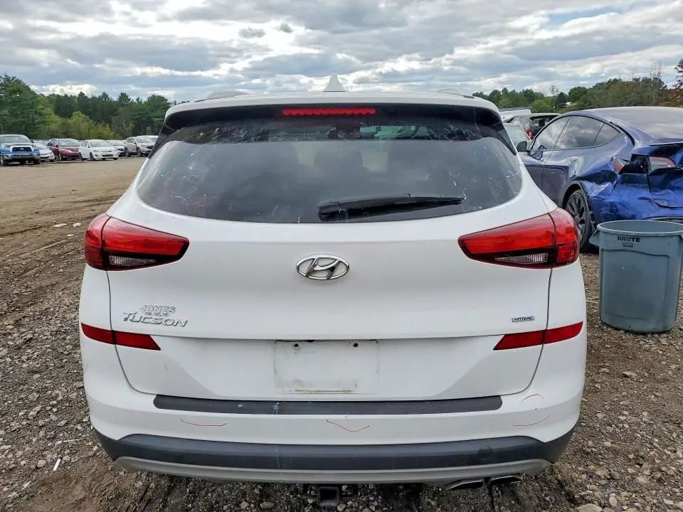 2020 HYUNDAI TUCSON SEL  