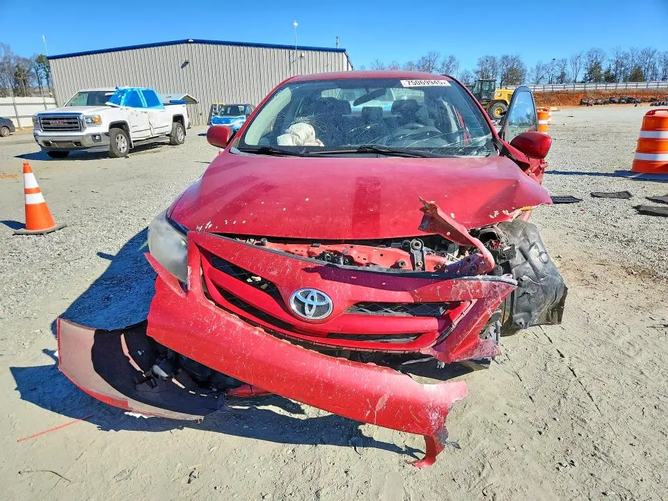2011 TOYOTA COROLLA BASE  