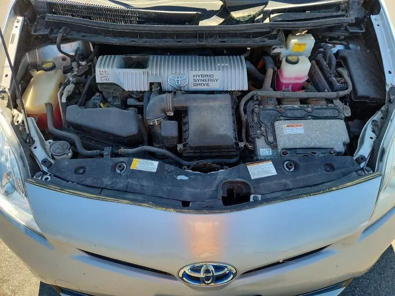 2012 TOYOTA PRIUS THREE  