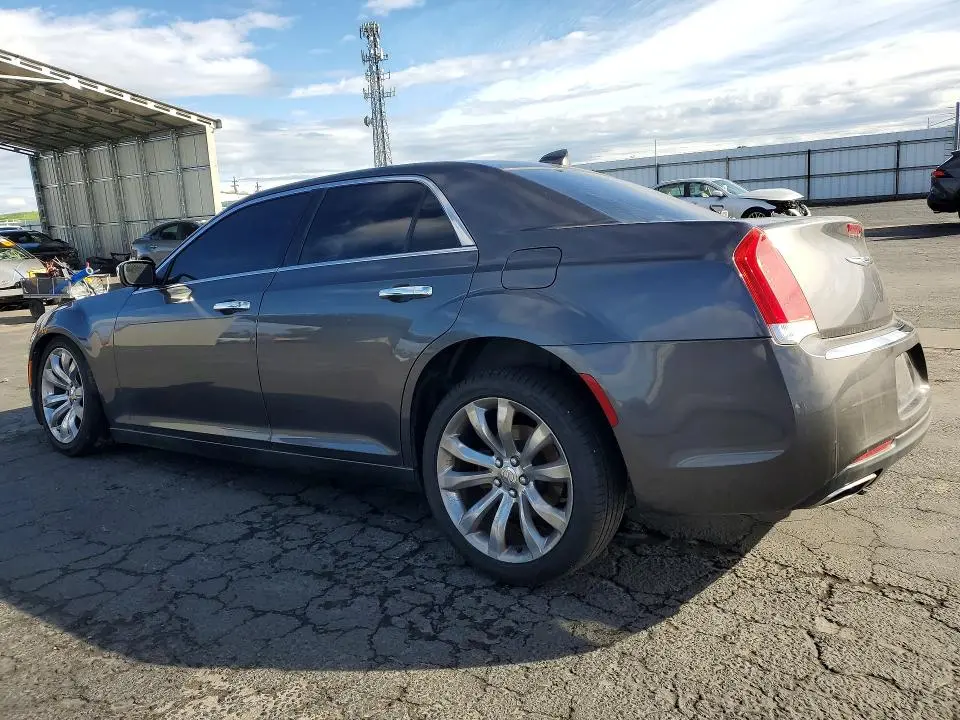 2019 CHRYSLER 300 LIMITED  