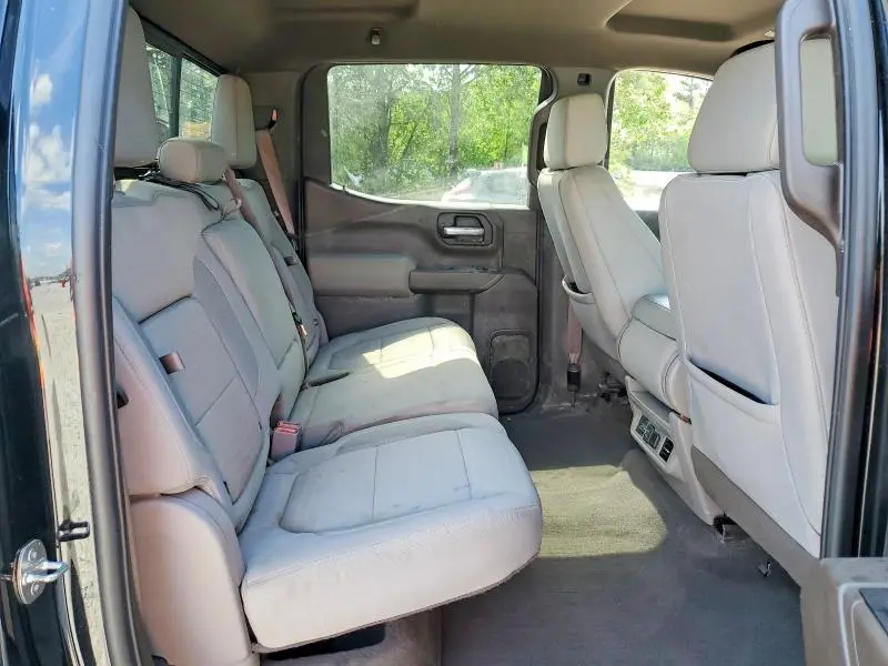 2021 CHEVROLET SILVERADO K1500 LT  