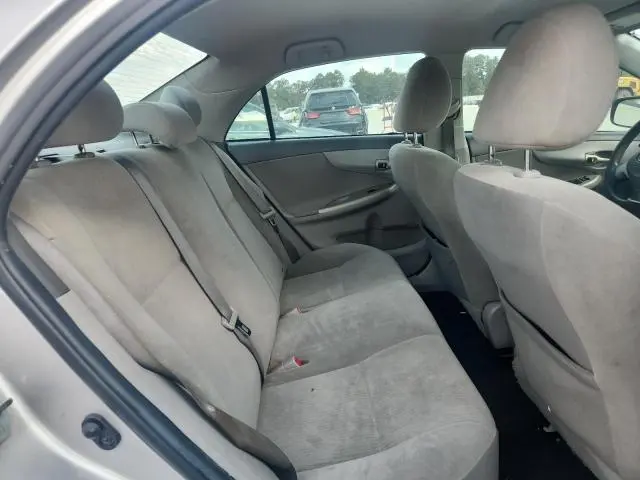 2010 TOYOTA COROLLA BASE  