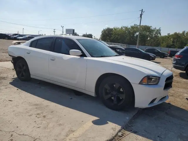 2013 DODGE CHARGER SE
