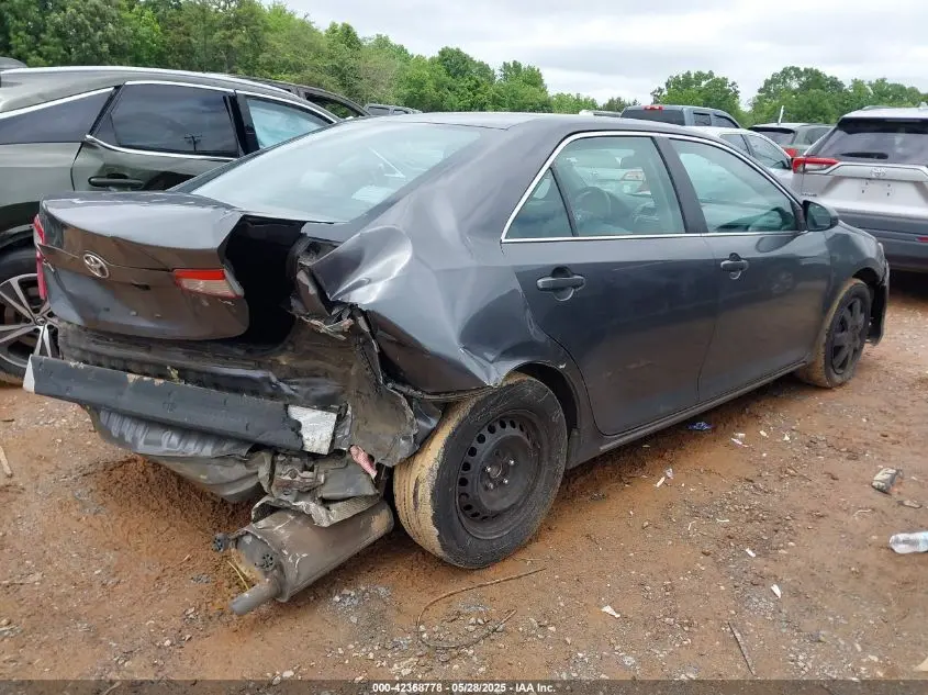 2014 TOYOTA CAMRY LE