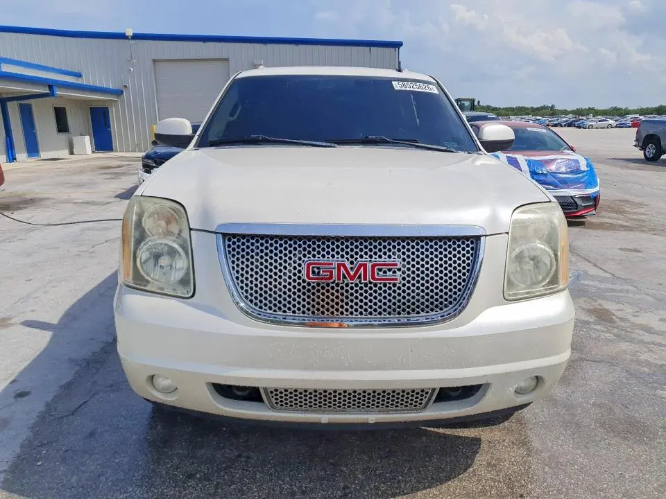 2010 GMC YUKON DENALI  