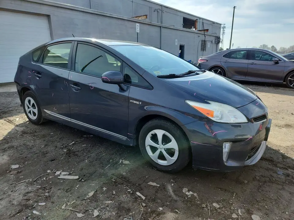 2012 TOYOTA PRIUS TWO  
