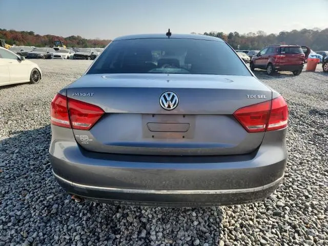 2012 VOLKSWAGEN PASSAT SEL  