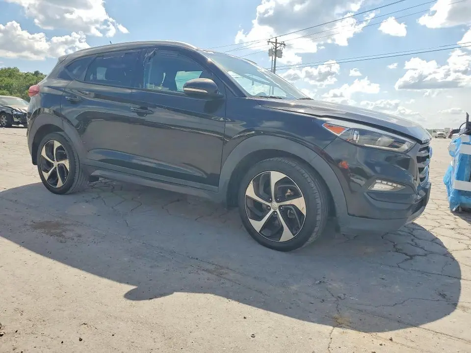2016 HYUNDAI TUCSON SPORT  