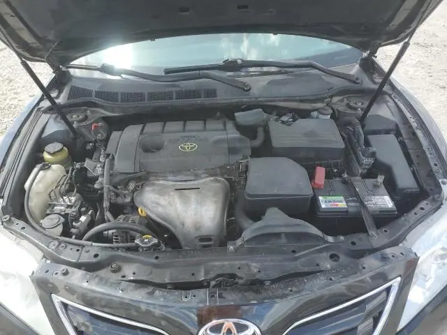 2011 TOYOTA CAMRY BASE  