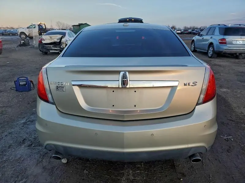 2010 LINCOLN MKS   