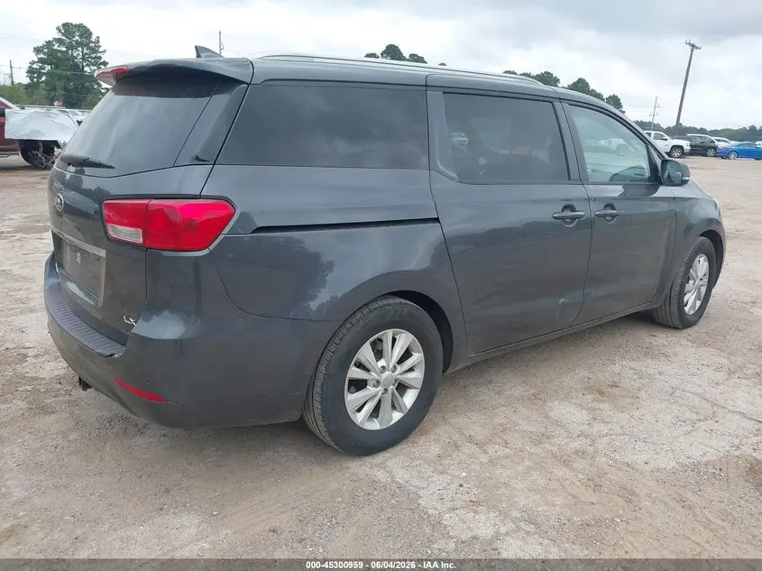 2016 KIA SEDONA LX