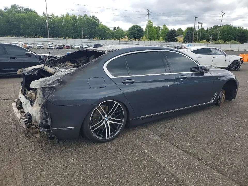 2016 BMW 750 I  