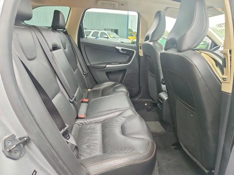 2012 VOLVO XC60 T6  
