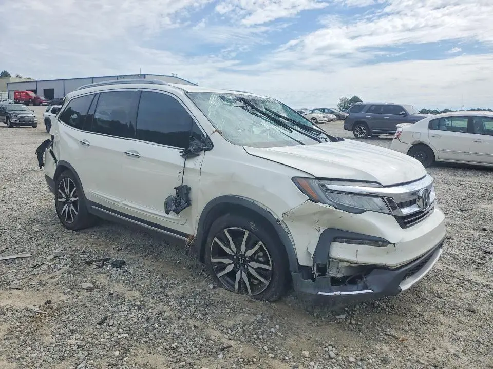 2019 HONDA PILOT TOURING  
