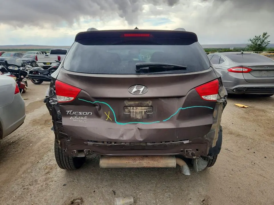 2014 HYUNDAI TUCSON SE  