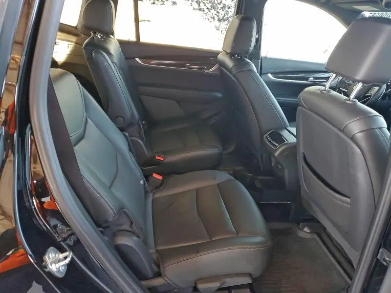 2025 CADILLAC XT6 SPORT  