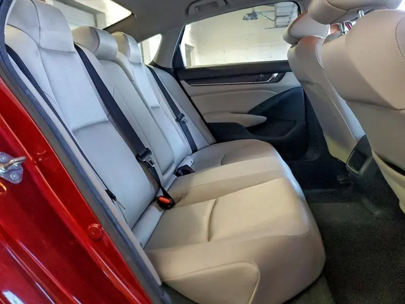 2021 HONDA ACCORD LX  