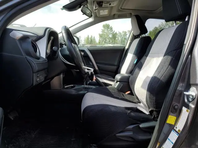 2017 TOYOTA RAV4 HV LE  
