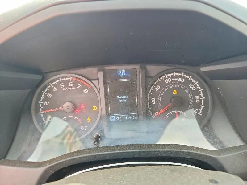 2023 TOYOTA TACOMA SR V6  