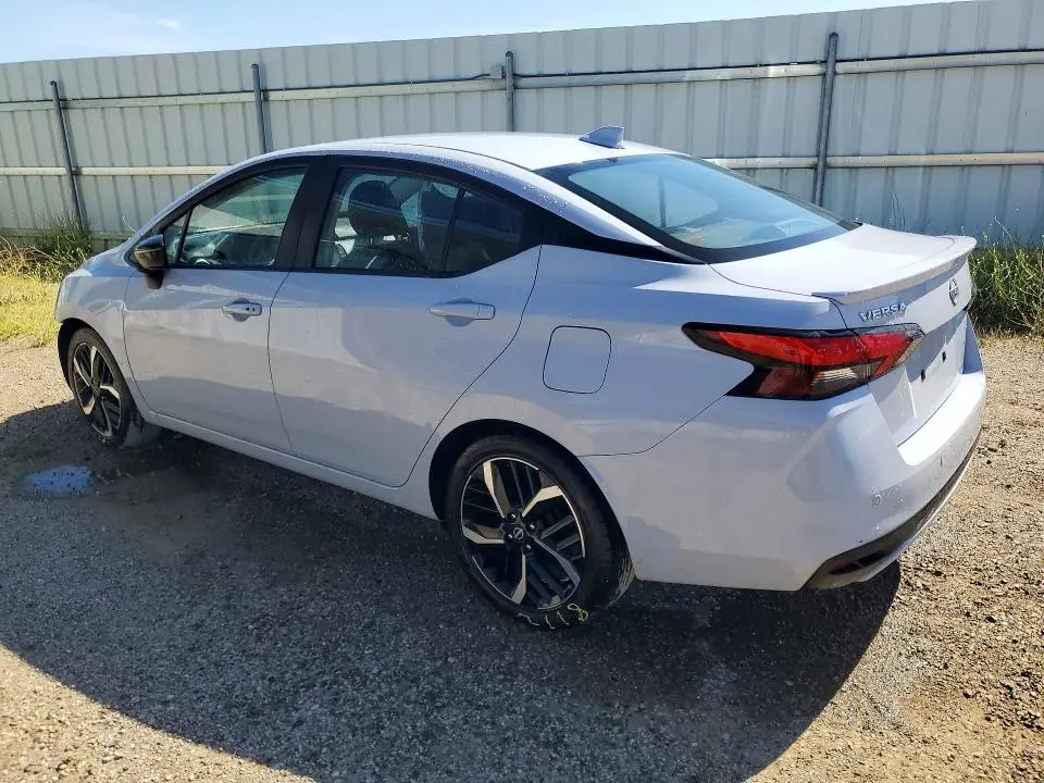 2025 NISSAN VERSA SR  