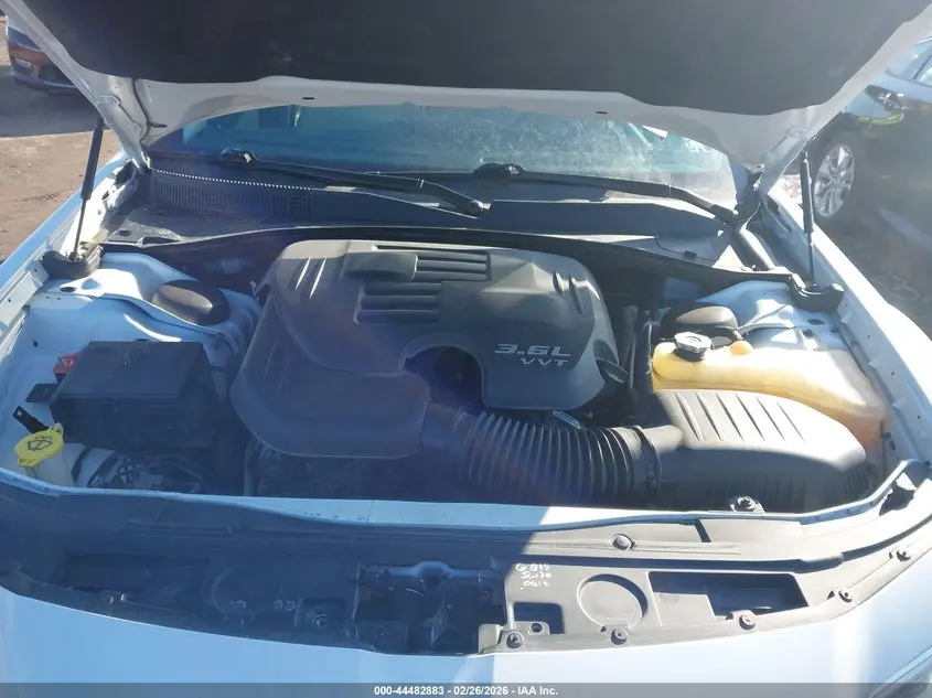 2018 CHRYSLER 300 LIMITED AWD