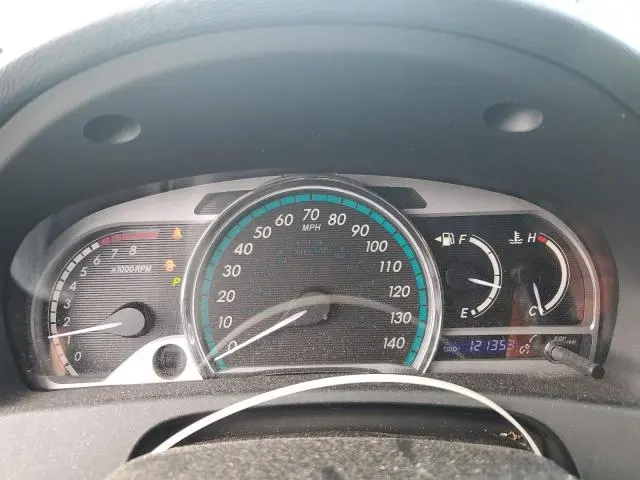 2013 TOYOTA VENZA LE  