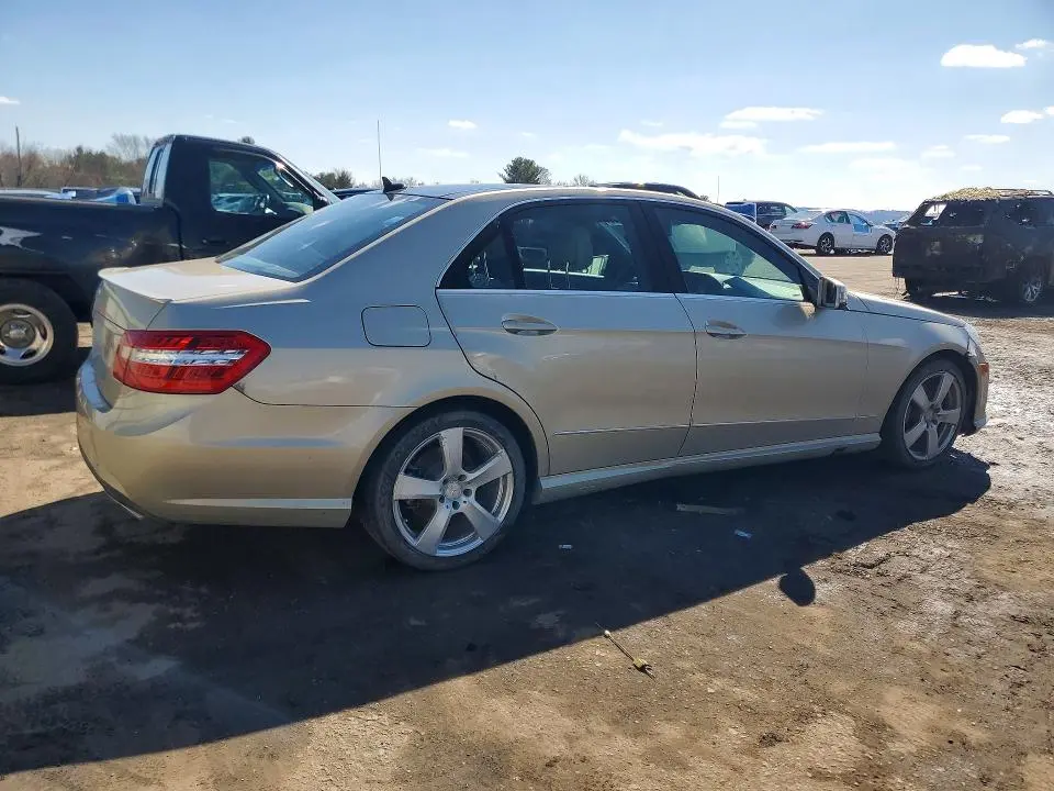 2010 MERCEDES-BENZ E 350  