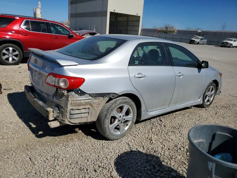 2012 TOYOTA COROLLA S  