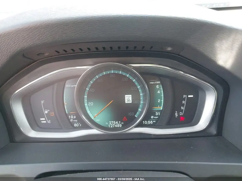 2015 VOLVO V60 CROSS COUNTRY T5 PLATINUM