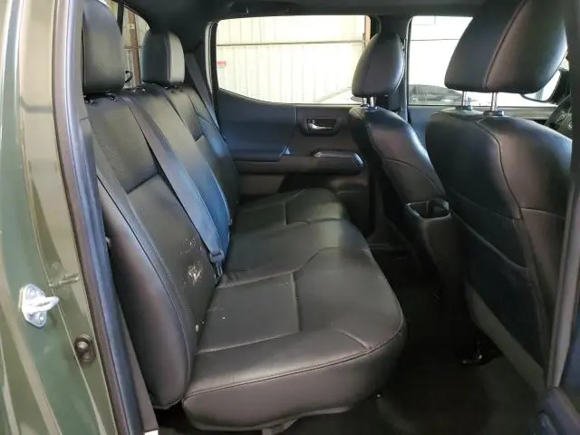 2022 TOYOTA TACOMA DOUBLE CAB  