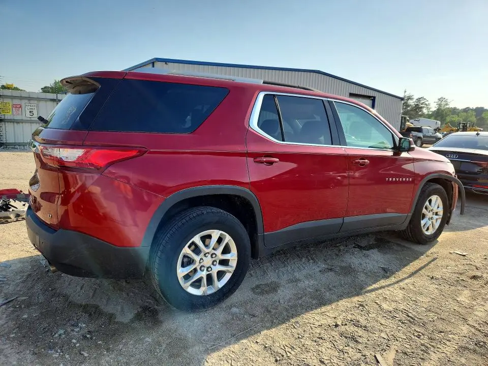 2018 CHEVROLET TRAVERSE LT  