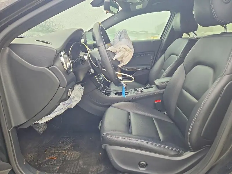 2019 MERCEDES-BENZ GLA   