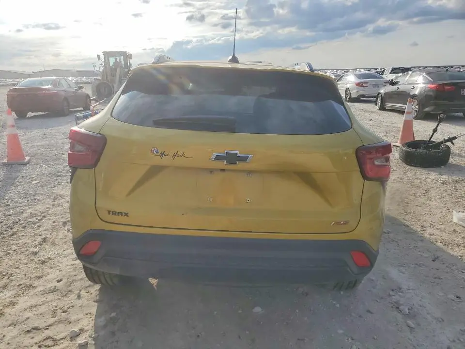 2025 CHEVROLET TRAX 2RS  