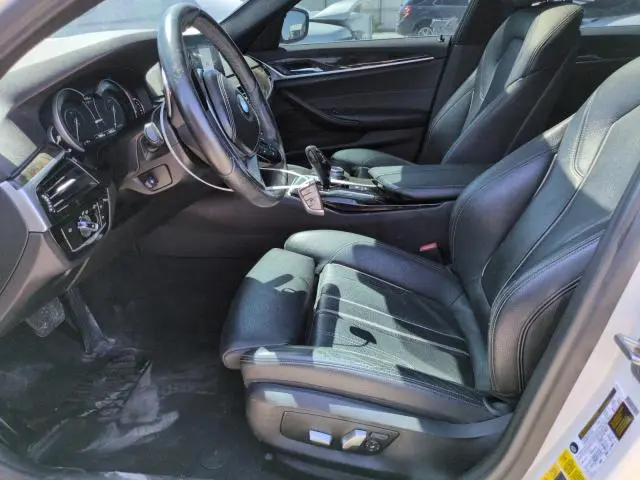 2018 BMW 530E   